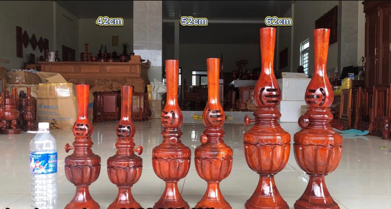 Đèn Thờ Bằng Gỗ Hương Gia Lai